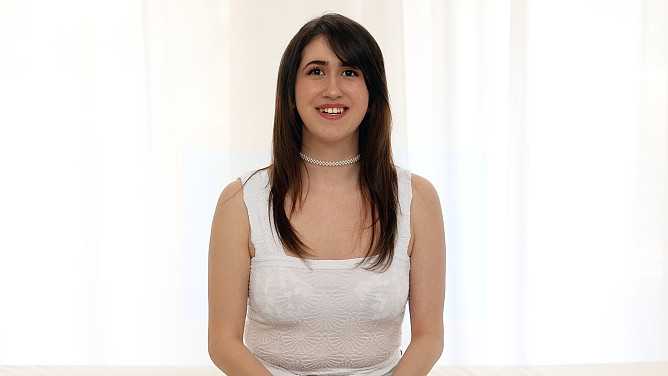 Gamer Goddess on NVG